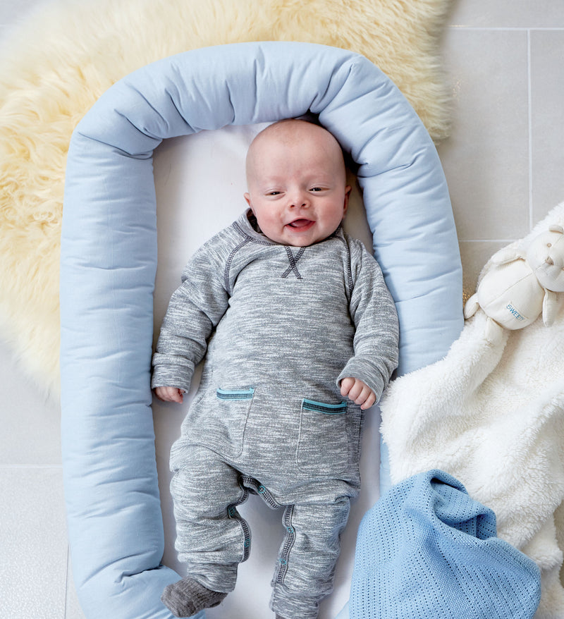 Salteluta cu protectie pentru bebelusi Cuddle Nest Baby BabyDan turcoaz